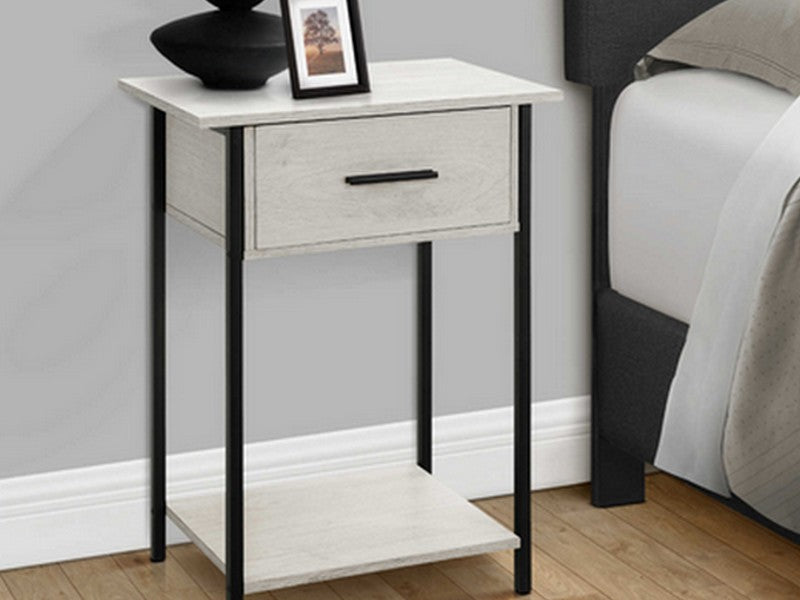 ACCENT TABLE - 24"H / WASHED OAK