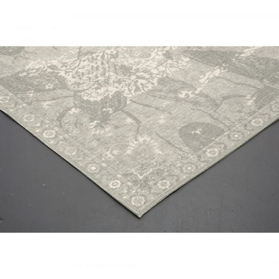 Laika 5'x7' Area Rug