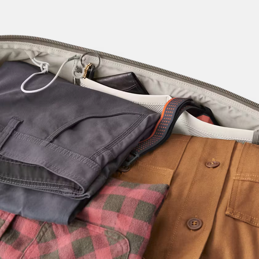 YETI Crossroads Duffel 60L Cape Dark Taupe