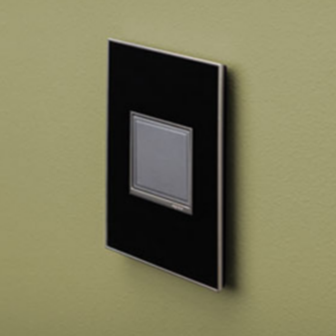 Pop-Out Outlet, 1-Gang