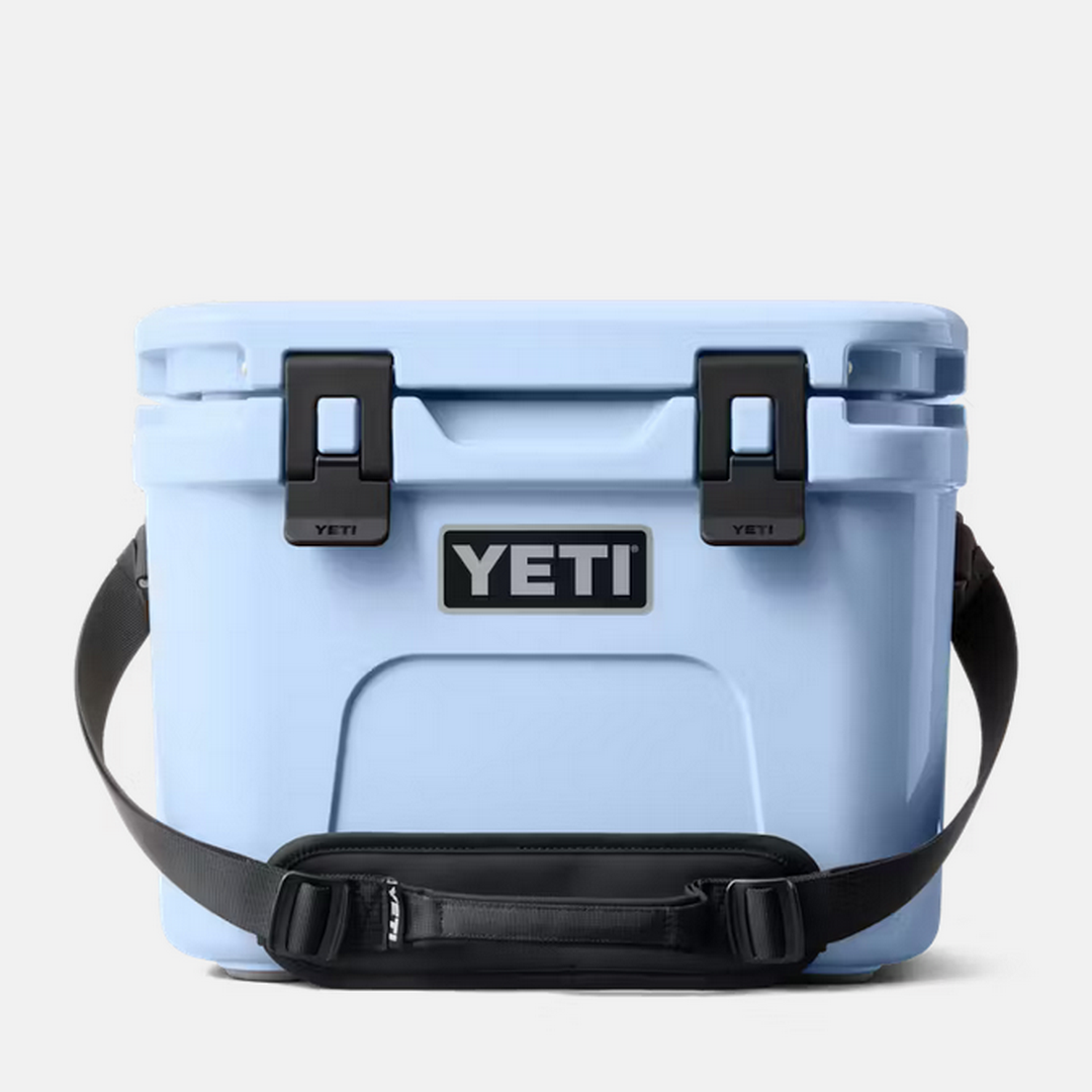 YETI Roadie 15 Cooler Big Sky Blue