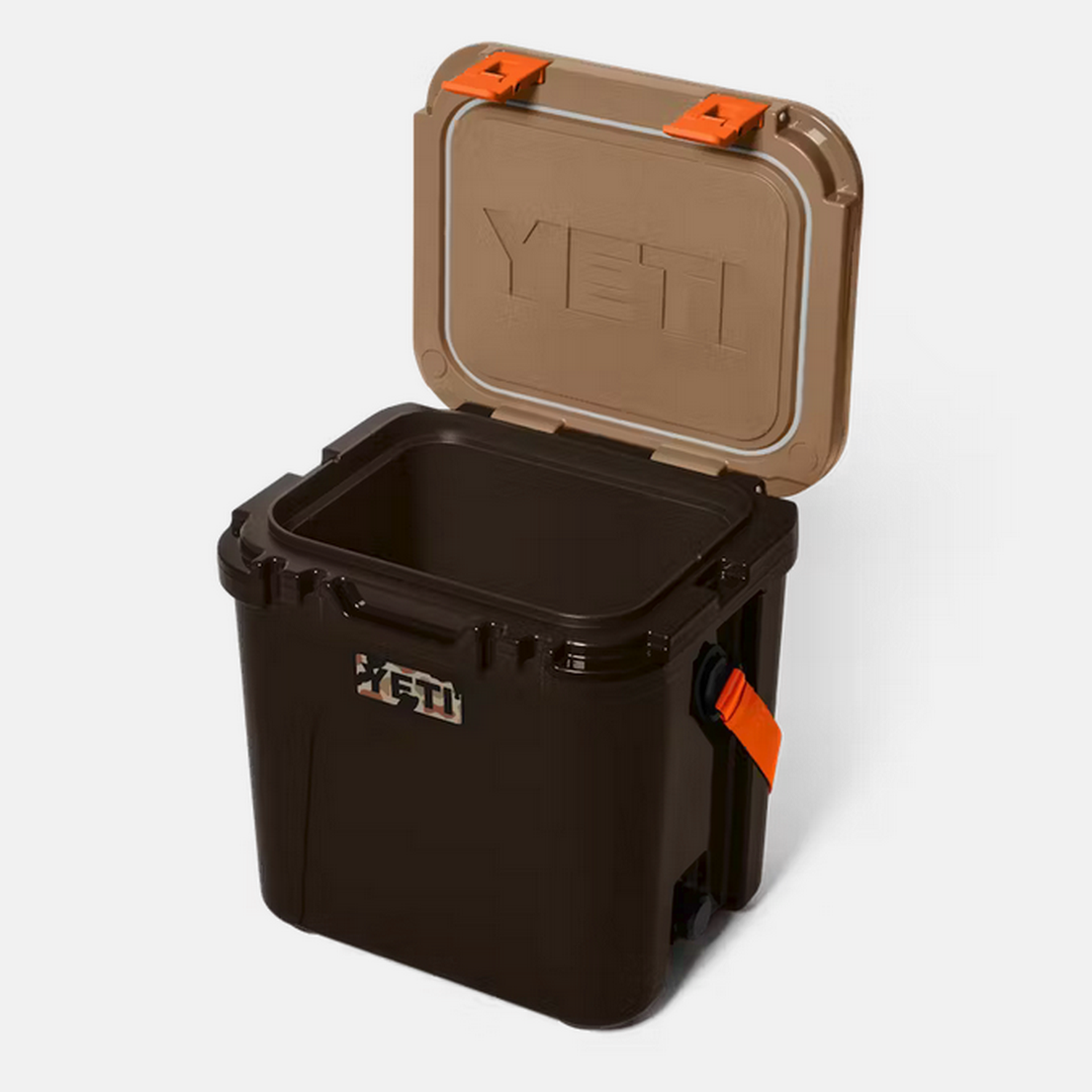 YETI Roadie 24 Wetlands Camo