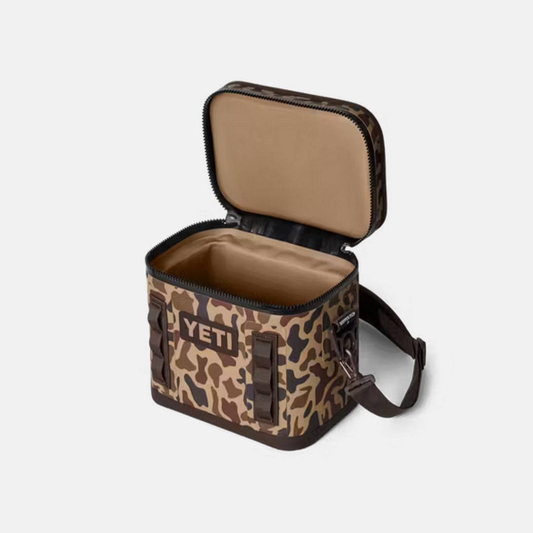 YETI Hopper Flip 8 Wetlands Camo